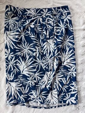 Rip Skirt Hawaii Blue Floral Adjustable Wrap Style Skirt Size L Tropical Resort